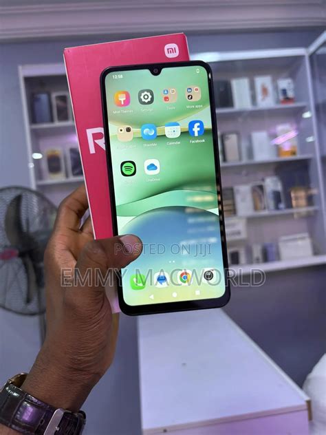 Xiaomi Redmi A5 4G 64 GB Black in Wuse 2 - Mobile Phones, Emmyking