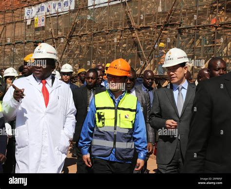 Zimbabwe parliament building hi-res stock photography and images - Alamy