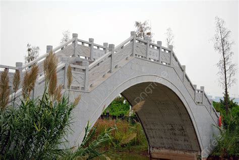 Wetland Park Retro Stone Arch Bridge Building Background Stone Bridge