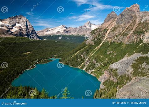 Lake O Hara stock photo. Image of serene, peak, green - 18815528