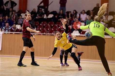 Liga Florilor Patru Partide Televizate Din Etapa A Opta Handbal Mania