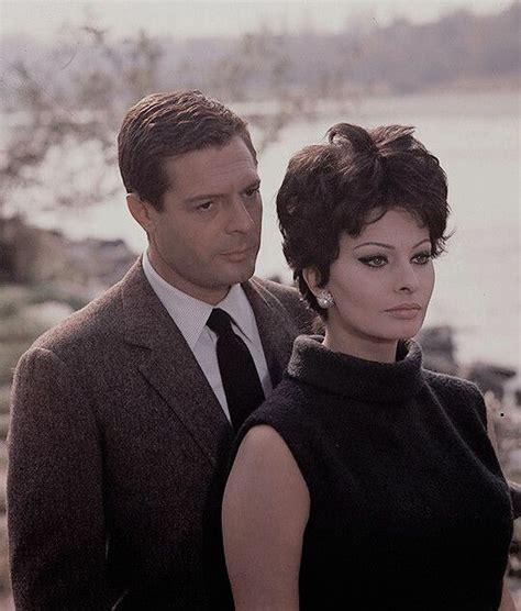 Marcello Mastroianni And Sophia Loren In Ieri Oggi Domani 1964