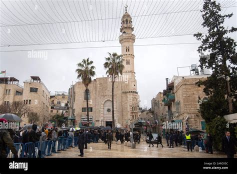 Manger Square Bethlehem Hi Res Stock Photography And Images Alamy