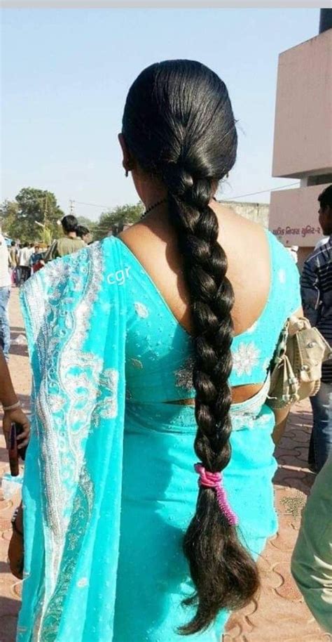 Pin By Mention On Indian Beauty Saree Long Hair Indian Girls Long