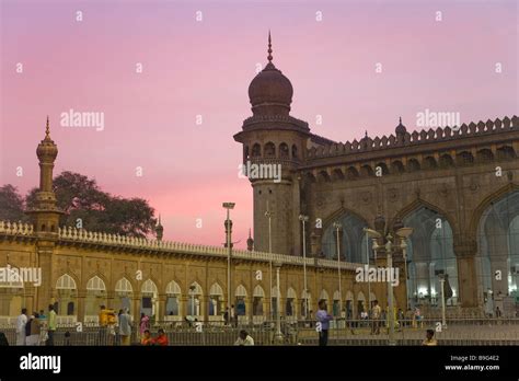 Mecca Mosque Hyderabad Andhra Pradesh Hi Res Stock Photography And