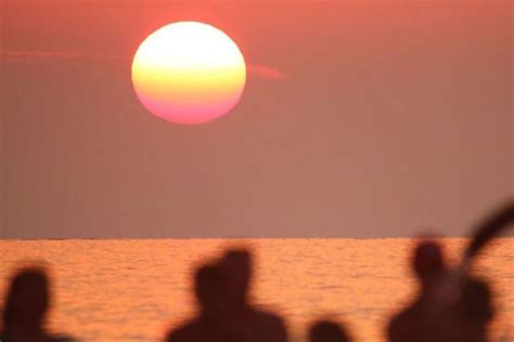 Septiembre Bate El R Cord Mensual De Temperatura Por Un Margen Sin