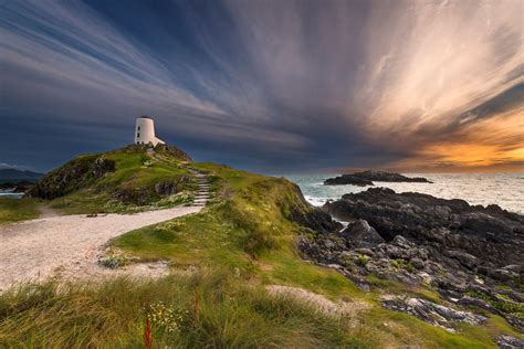 Ynys Llanddwyn: the island of mystery, legends and love – Unusual Places