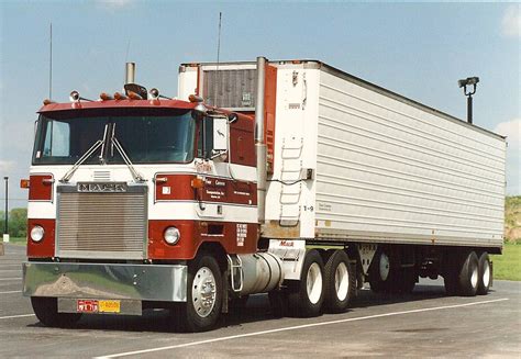 Mack Cruiseliner Cabover Mack From Late 70 S Early 80 S  Flickr