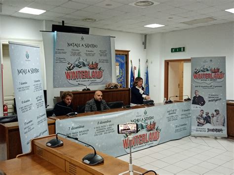 Siderno Presentato Winterland Natale A Siderno Dal Dicembre All