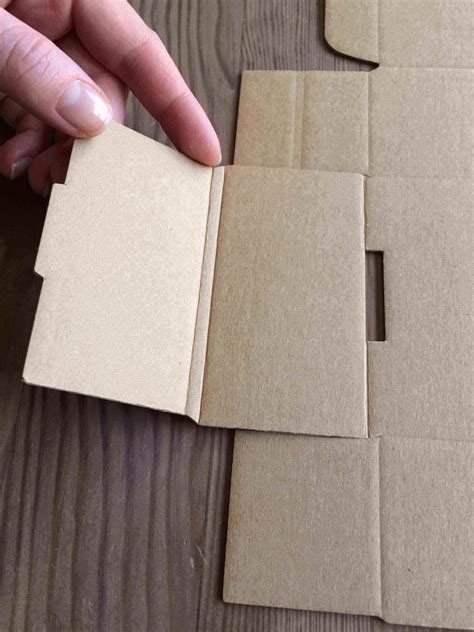 How To Fold Mailer Boxes Packhelp