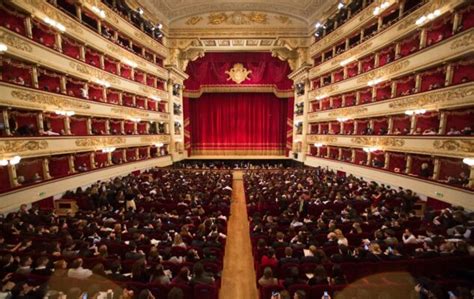 Lelisir Damore Lopera In Scena Al Teatro Alla Scala Di Milano