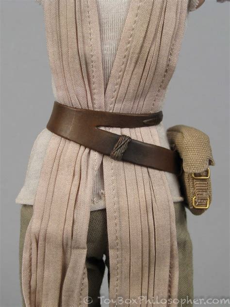 Star Wars The Force Awakens Jakku Rey By Hot Toys The Toy Box Philosopher