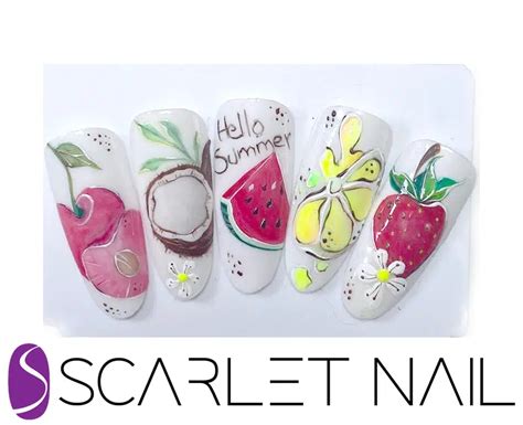 Unghie Estive Colori Di Tendenza Scarlet Nail