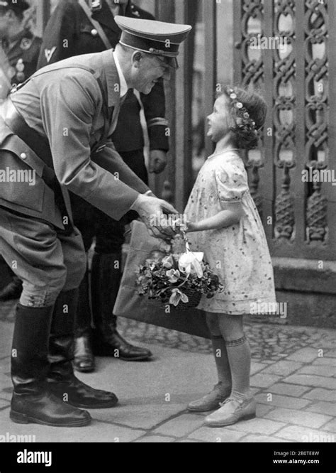 Adolf Hitler Joseph Goebbels Imágenes De Stock En Blanco Y Negro Alamy