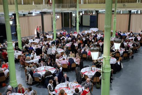 Repas Des Seniors En Piste Ville De Nogent Sur Marne