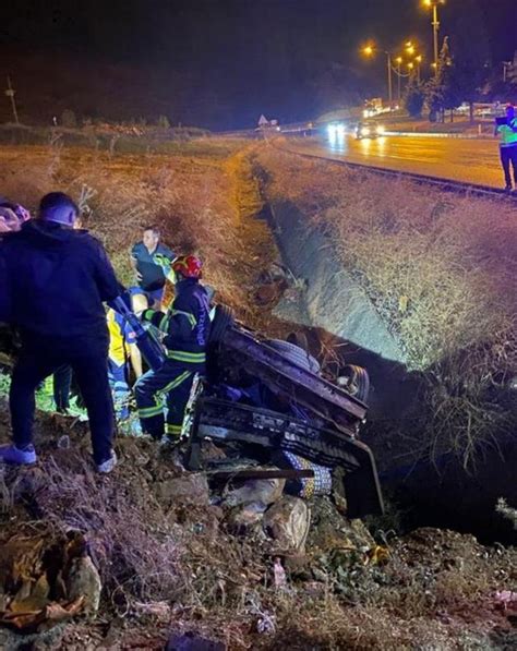 Denizli De Trafik Kazas Si Bebek L