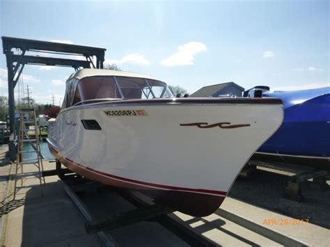 Chris Craft Ladyben Classic Wooden Boats For Sale