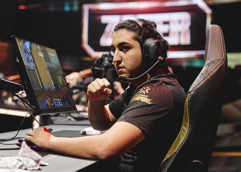 Fam Lia De Jogador Da Fnatic Ficou Presa Nos Escombros Ap S Terremoto