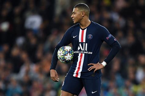 Kylian Mbappe Tells Paris St Germain He Wants To Leave At End Of The Season