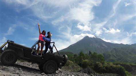 Yogyakarta Tour Dell Alba Del Monte Merapi E Del Tempio Di Borobudur