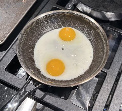 My Eggs Look Like An Owl R Mildlyinteresting