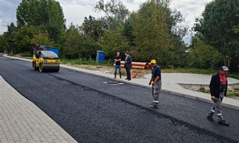 FOTO Lucrări de modernizare a unor străzi din Sebeș finanțate prin