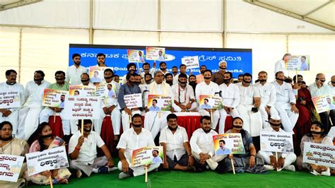 Chief Minister Of Karnataka Siddaramaiah With Dcm Dk Shivakumar And