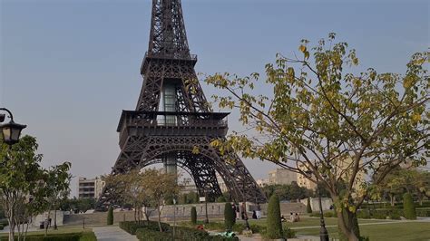 Eiffel Tower Bahria Town Lahore Places To See In Lahore Pakistan