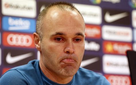 Iniesta Annonce Son D Part Du Fc Barcelone