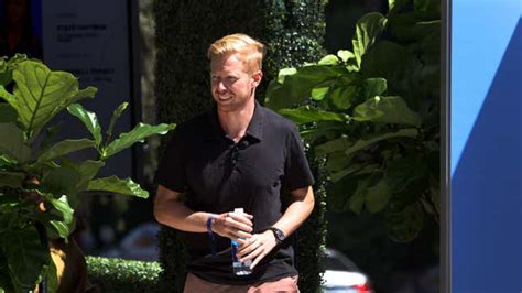 Reddit CEO Steve Huffman Calls Moderators Landed Gentry