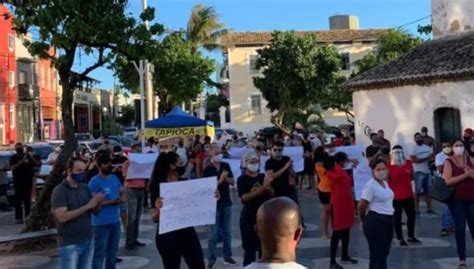 Salvador Donos De Bares E Restaurante Protestam Contra Fechamento Mais