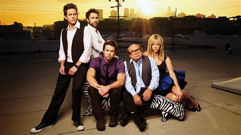 1000997 Fashion Its Always Sunny In Philadelphia Charlie Day Glenn