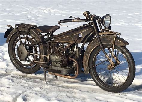 The First BMW – 1923 BMW R32 | Bike-urious