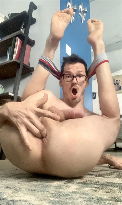 Flexible Boy Plays With His Hole Amateur Gay Porn Pictures And Stories