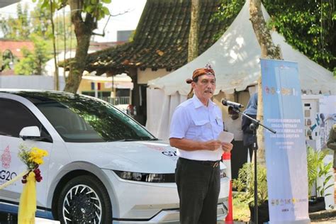 Luhut Umukan Harga Tiket Masuk Candi Borobudur 750 Ribu Warganet