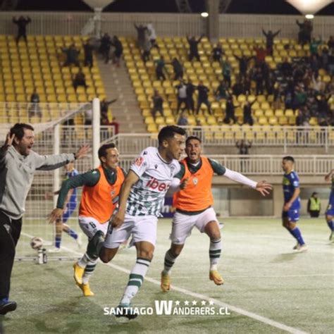 Santiago Wanderers venció a Barnechea y llega a la punta del torneo de