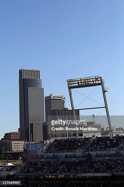 College World Series South Carolina V Florida Game One Photos And