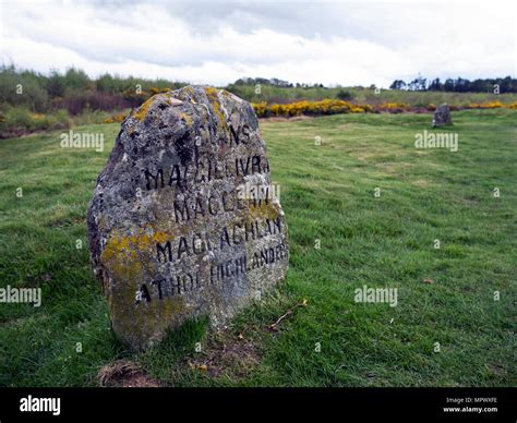 Clan graves culloden moor hi-res stock photography and images - Alamy