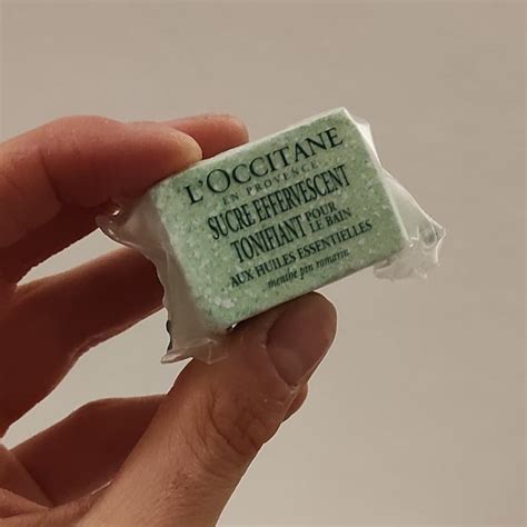 L Occitane En Provence Effervescent Revitalizing Sugar Cube Reviews