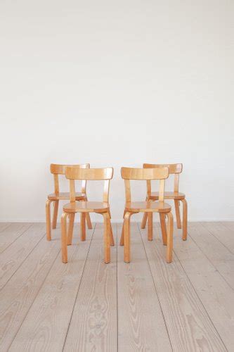 Modell St Hle Von Alvar Aalto F R Artek Finnland Er Er Set