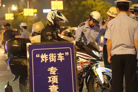 黑科技！成都交警启用道路声呐监控系统严查“炸街车” 新浪四川 新浪网