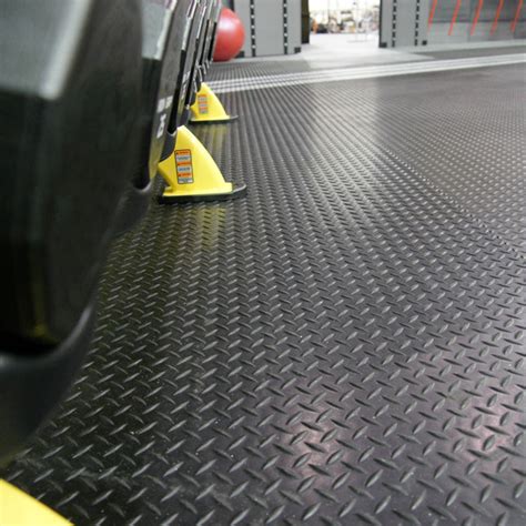 Diamond Plate Roll Rubber Matting