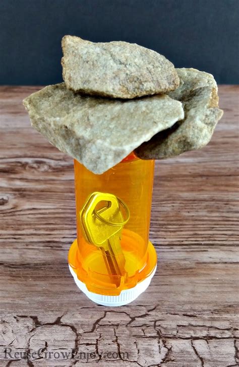 9 Ways To Reuse A Prescription Pill Bottle Reuse Grow Enjoy