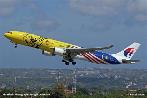 Airbus A330 323X 9M MTG 1318 Malaysia Airlines MH MAS ABPic