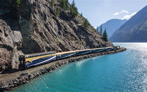 This Glass-domed Train Through the Canadian Rockies Is One of the Most ...