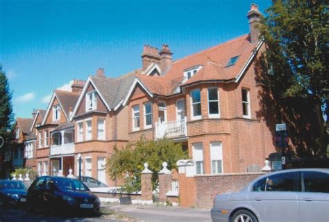 hove    pembroke crescent hove