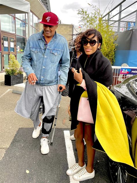 Photo Yannick Noah Et Sa Compagne Malika Enceinte Lors Des H Du