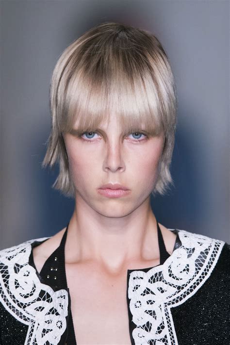 Edie Campbell Its True — The Modern Mullet Hair Trend Is Happening