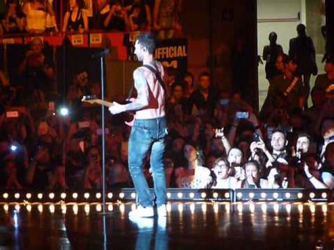 Adam Levine Half Naked Singing Sugar Maroon Milan Th June Youtube