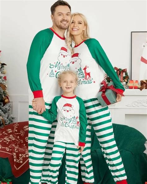 30+ Matching Family Christmas Outfits Ideas Try This Year - glowravishing